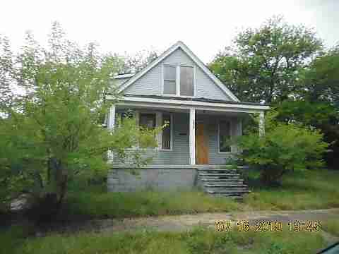 5631 Hartford (2)_m.jpg